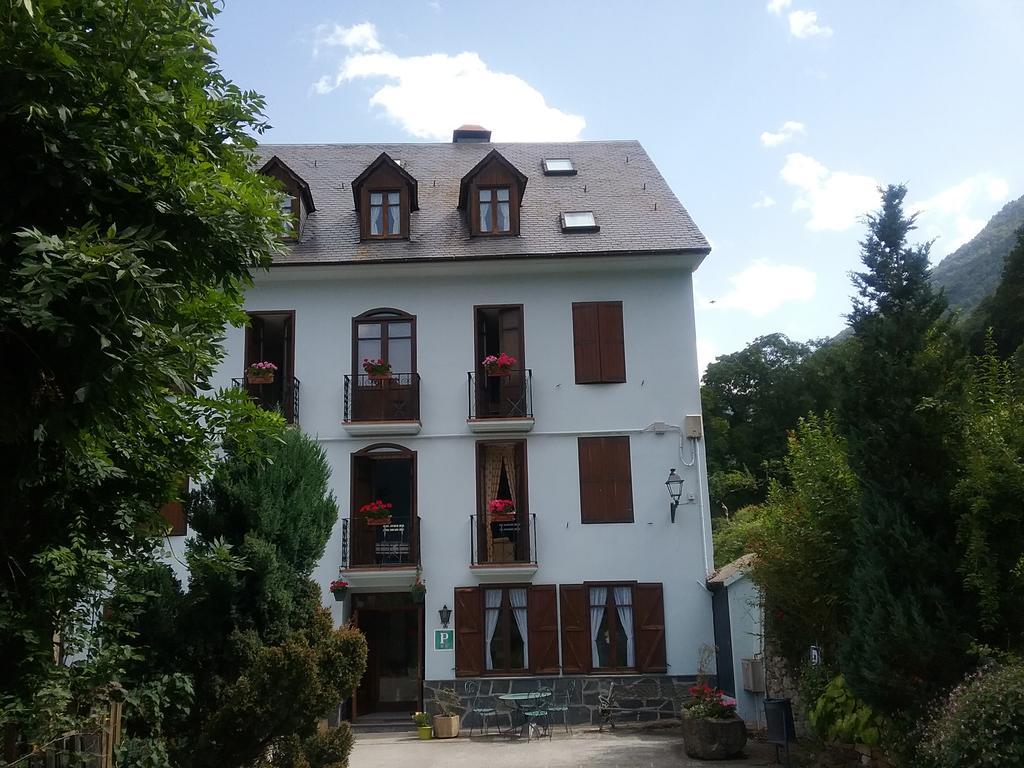 Casa Es Neres Hotel Les Exterior foto